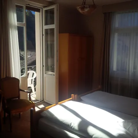 De La Paix Hotel