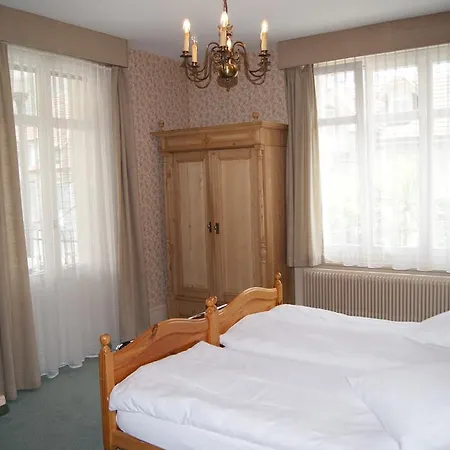 Hotel De La Paix 3*