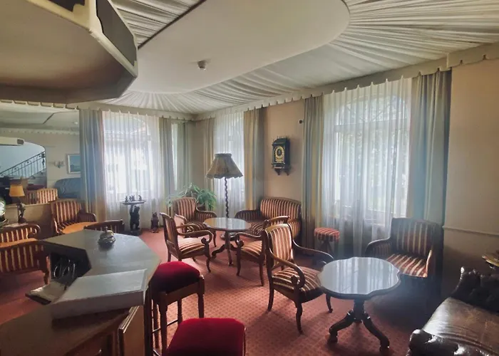 De La Paix Отель