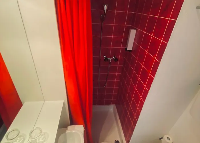 德拉帕克斯酒店