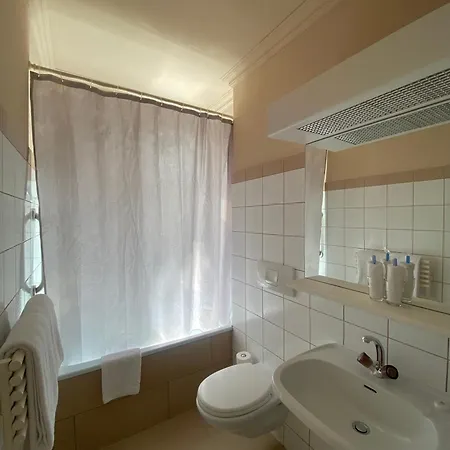 De La Paix Otel 3*