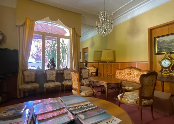 De La Paix Hotel 3*