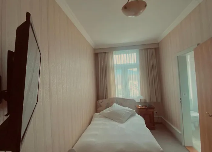 Szálloda De La Paix