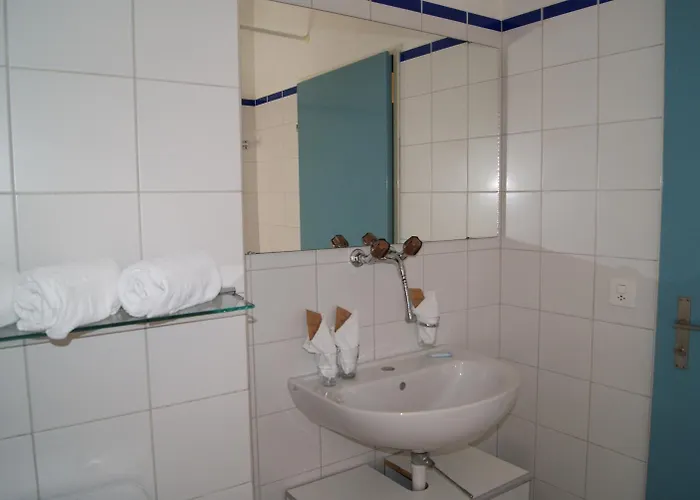 De La Paix Szálloda 3*